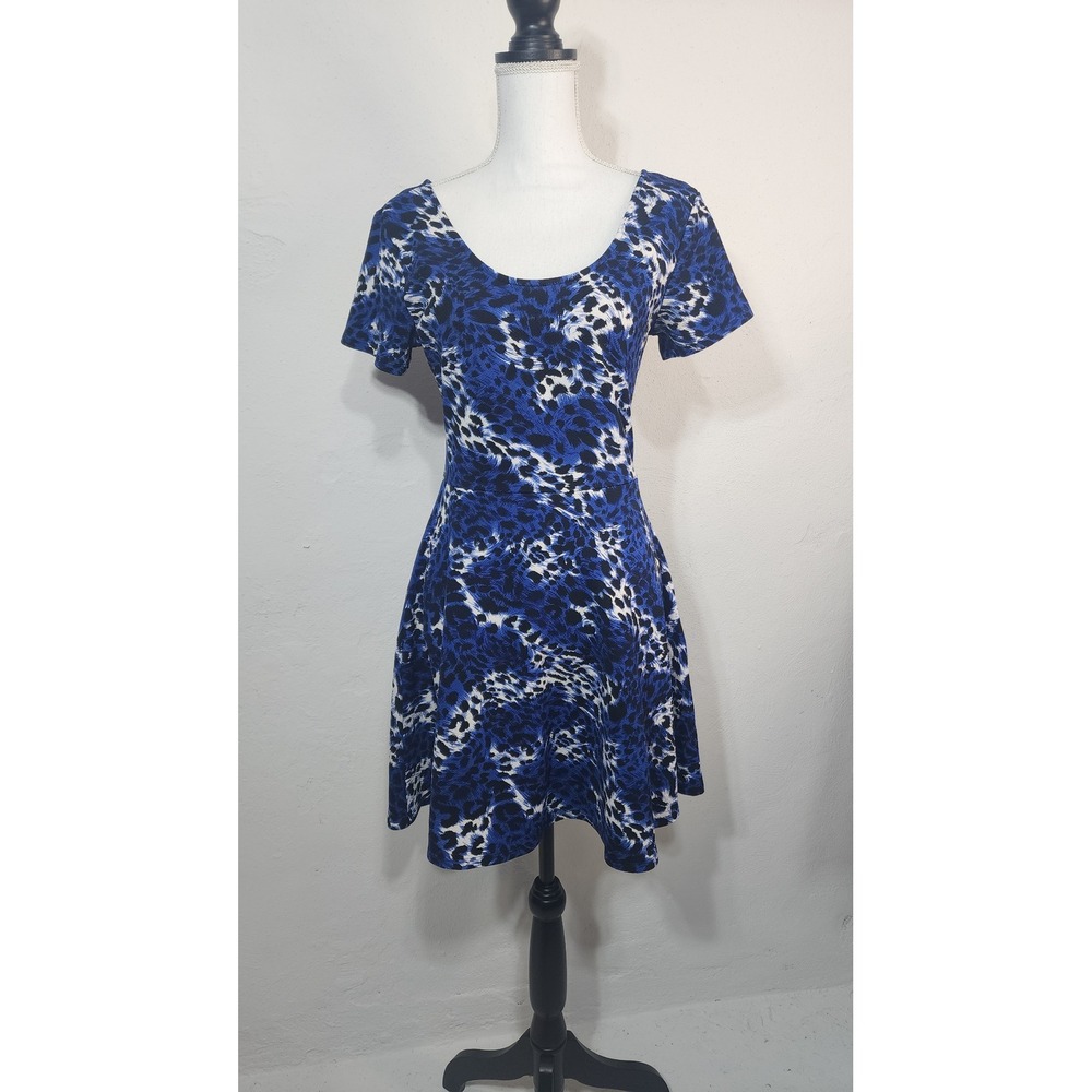 Charming Charlie Skater Dress Womens Medium Blue Animal Print Strappy Back Mini